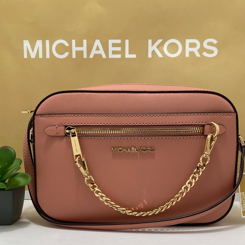 Michael kors crossbody